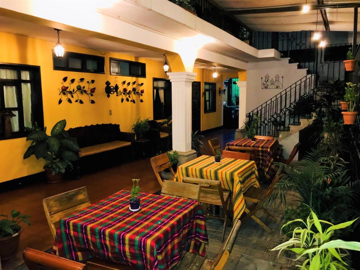 Posada Dona Luisa Antigua Exteriör bild